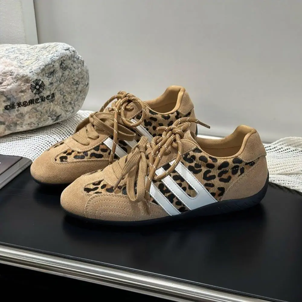 Retro Women's Deqin oes Increased Height Sports Racing Lightweight Comfortable Casual Faion Low Top Breathable Me
Retro Women's Deqin oes Increased Height Sports Racing Lightweight Comfortable Casual Faion Low Top Breathable Me