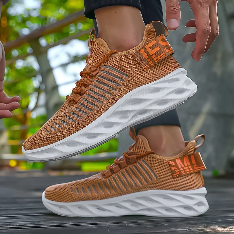 Men's Casual Shoes Anti Slip and Breathable Sports Shoes Shock-absorbing Running and Jogging Shoes Women Wear-resistant on Sale
Men's Casual Shoes Anti Slip and Breathable Sports Shoes Shock-absorbing Running and Jogging Shoes Women Wear-resistant on Sale