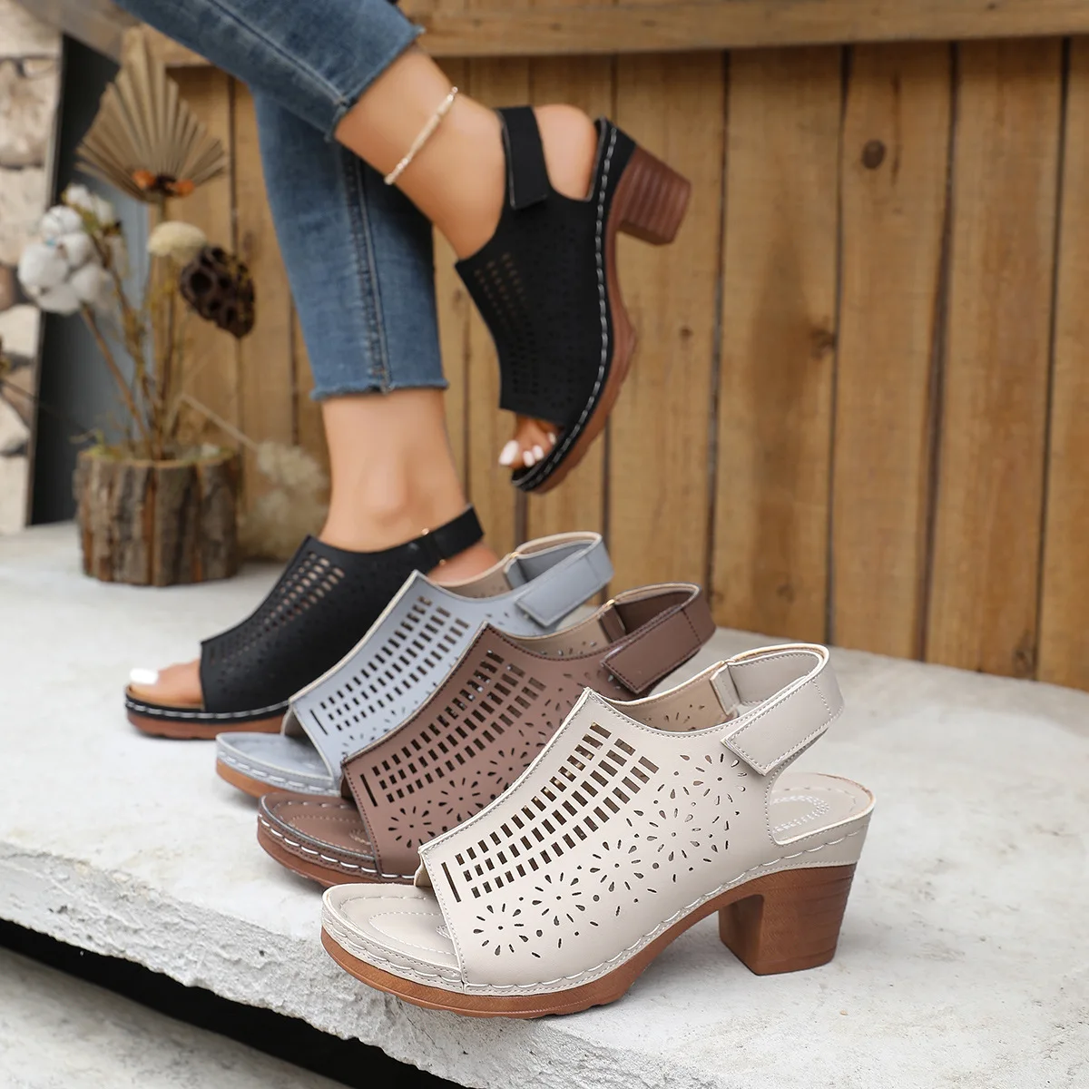 Women's Summer Roman Sandals: Chunky Heel, Cut-Out Design & Hook-and-Loop Strap Summer Sandals
Women's Summer Roman Sandals: Chunky Heel, Cut-Out Design & Hook-and-Loop Strap Summer Sandals