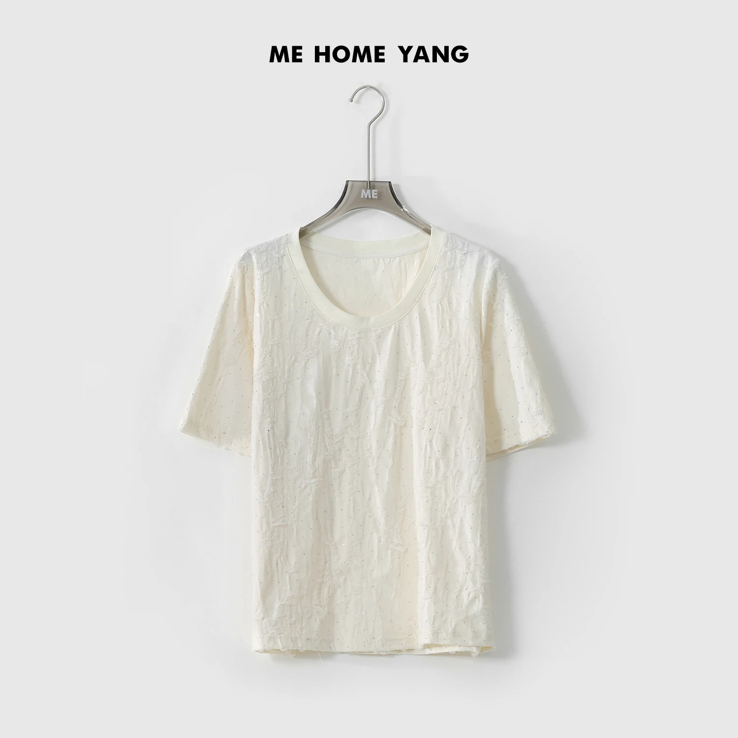 Классическая женская футболка ME Fashion с коротким рукавом: универсальный простой дизайн, повседневный стиль, смесь полиэстера и хлопка, летний топ
Классическая женская футболка ME Fashion с коротким рукавом: универсальный простой дизайн, повседневный стиль, смесь полиэстера и хлопка, летний топ