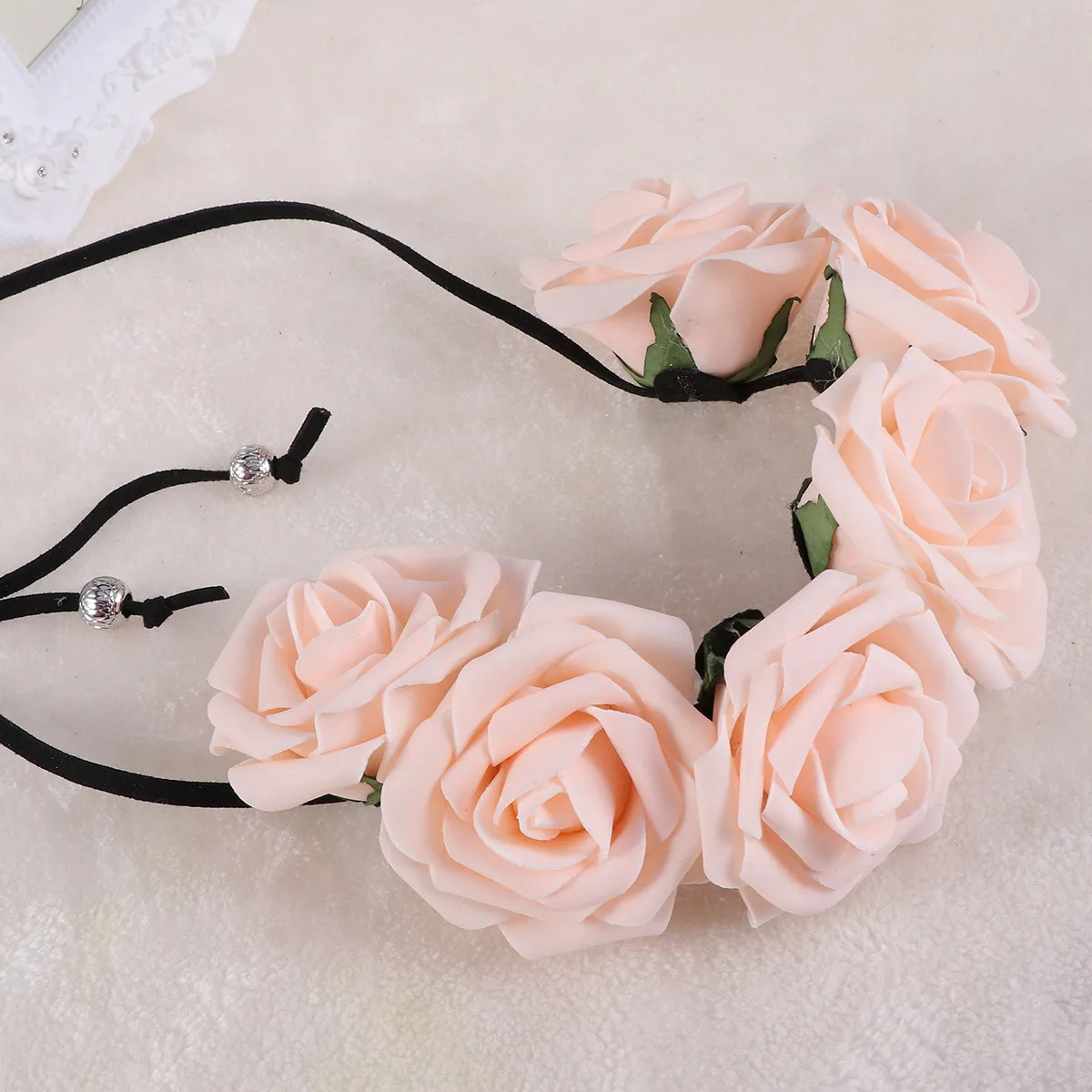 Dark Blue Foam Rose Hair Wreath Floral Crown for Wedding Mother Daughter Photoshoot Adjustable String Back Bridal Flower
Dark Blue Foam Rose Hair Wreath Floral Crown for Wedding Mother Daughter Photoshoot Adjustable String Back Bridal Flower