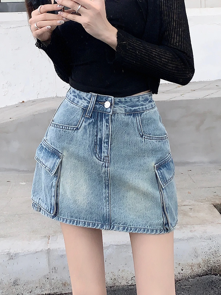 Y2k Korean Fashion Women Denim Skirt High Waist Tight Skirt 2024 Summer New Retro Washed Pocket A-Line Skirt
Y2k Korean Fashion Women Denim Skirt High Waist Tight Skirt 2024 Summer New Retro Washed Pocket A-Line Skirt