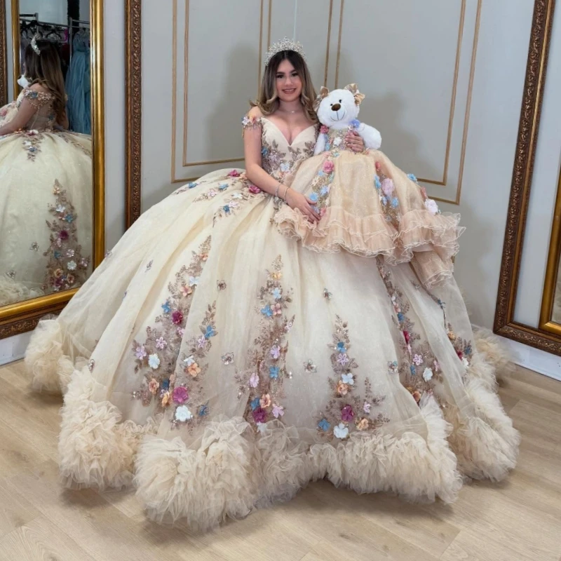 Champagne Princess Quinceanera Dresses Off Shoulder Applique Flower Beading Crystal Tiered Tull Sweet 16 Dress Ball Gown Vestido
Champagne Princess Quinceanera Dresses Off Shoulder Applique Flower Beading Crystal Tiered Tull Sweet 16 Dress Ball Gown Vestido
