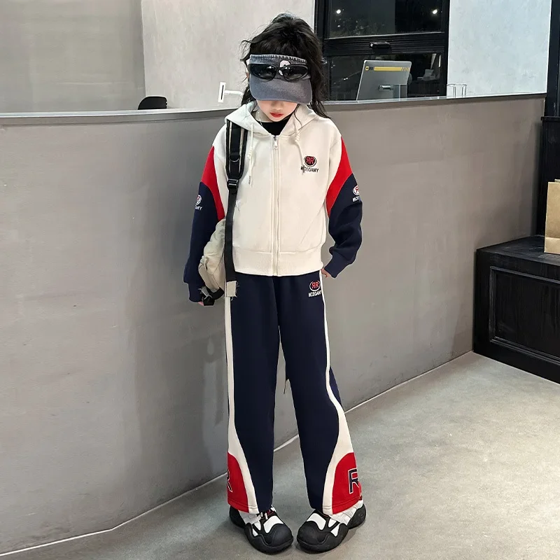 Girls' Spring Leisure Pants Set 2024 New Korean Fashion Personalized Contrast Color Two Piece Set
Girls' Spring Leisure Pants Set 2024 New Korean Fashion Personalized Contrast Color Two Piece Set