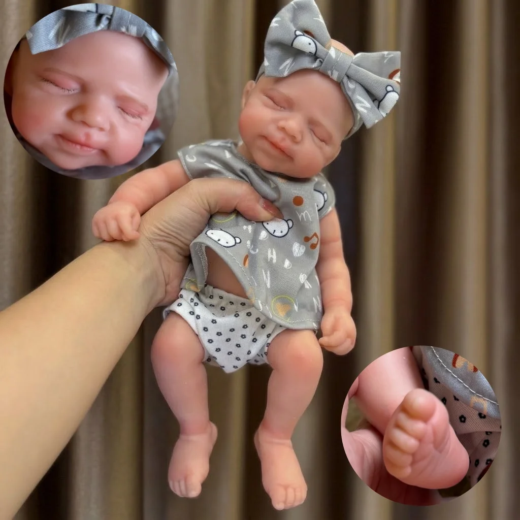 OtardDolls 1PC 13-Inch Pascale Bebe Girl Full Silicone Doll Open-Mouth Hand-Painted Collectible Art Doll Washable Ideal Gift Toy
OtardDolls 1PC 13-Inch Pascale Bebe Girl Full Silicone Doll Open-Mouth Hand-Painted Collectible Art Doll Washable Ideal Gift Toy