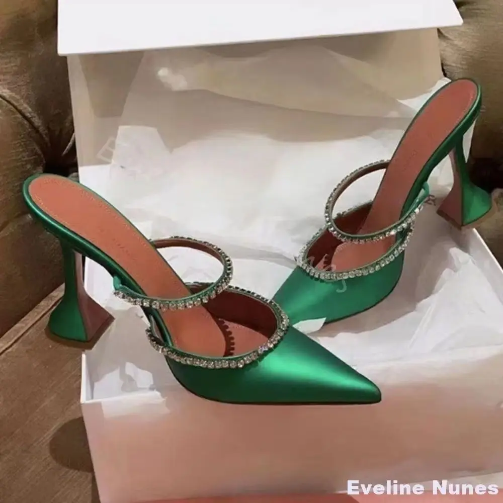 Rhinestones One Word Belt High Heels Women Pointed Toe Satin Wine Glass Heel Sandals 2025 Summer Transparent Hollow Green Pumps
Rhinestones One Word Belt High Heels Women Pointed Toe Satin Wine Glass Heel Sandals 2025 Summer Transparent Hollow Green Pumps