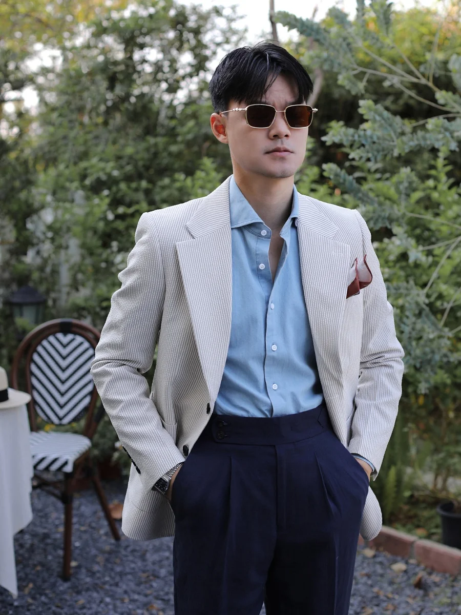 Elegant British Gentleman Bubble Cloth Slim Fit Wedding Suit Anti-Wrinkle Narrow Stripe Men's Fashion Outerwear Coat
Elegant British Gentleman Bubble Cloth Slim Fit Wedding Suit Anti-Wrinkle Narrow Stripe Men's Fashion Outerwear Coat