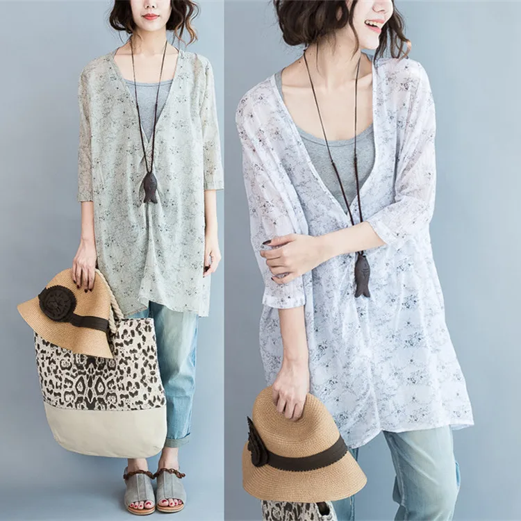 Summer Women's Loose Printed V-Neck Slimming Sun Protection Clothing plus Size Korean Style Outerwear Top Fashionable
Summer Women's Loose Printed V-Neck Slimming Sun Protection Clothing plus Size Korean Style Outerwear Top Fashionable