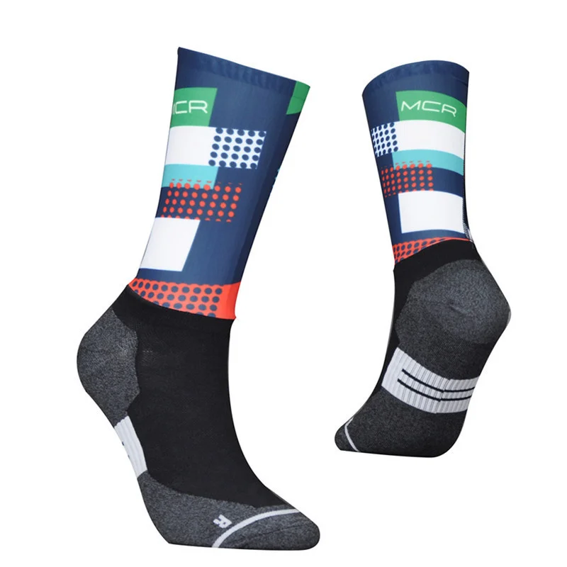 Slip Anti Professional Bike Socks Bicycle Compression Sport Sock Men And Women Street Sports Socks Racing Cycling Socks 03
Slip Anti Professional Bike Socks Bicycle Compression Sport Sock Men And Women Street Sports Socks Racing Cycling Socks 03