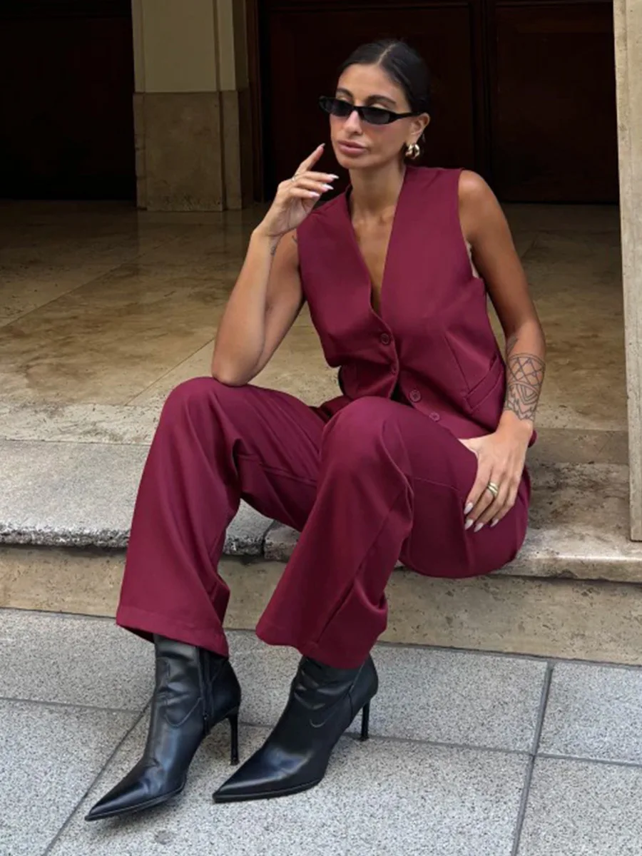 Bornladies, новинка лета 2025, женские майки без рукавов, топ с v-образным вырезом, длинные брюки, комплект для офиса, женский свободный повседневный костюм из двух предметов
Bornladies, новинка лета 2025, женские майки без рукавов, топ с v-образным вырезом, длинные брюки, комплект для офиса, женский свободный повседневный костюм из двух предметов