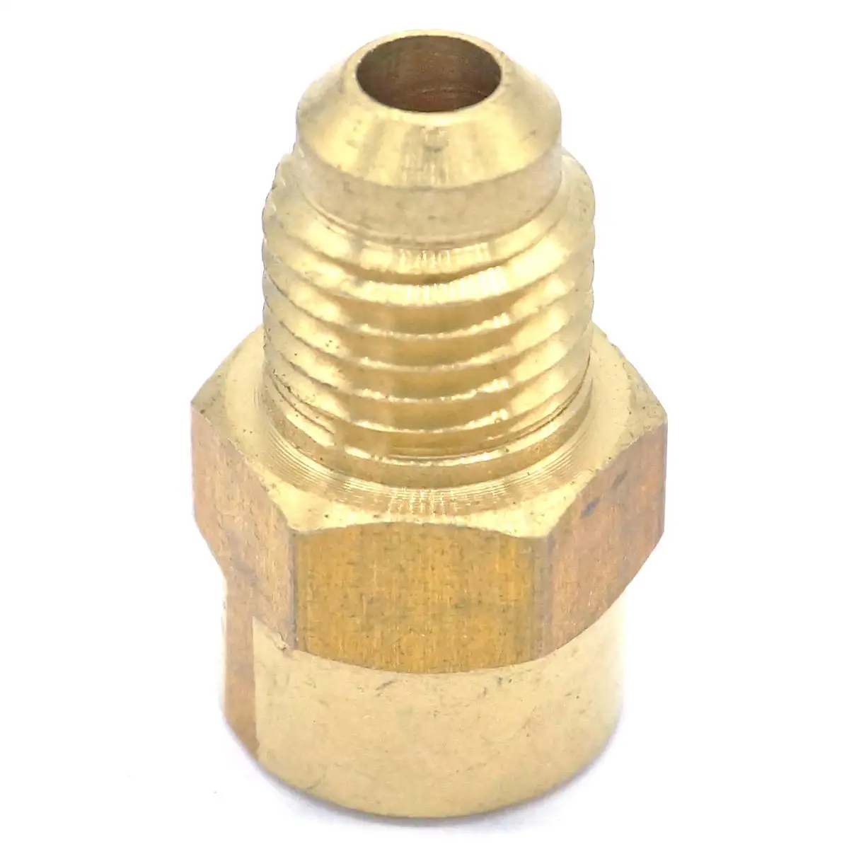 Резьба SAE 7/16 "-20 UNF Fit, трубка OD 1/4" -1/8 "NPT, латунный фитинг SAE 45 градусов, адаптеры для труб 1000 PSI
Резьба SAE 7/16 "-20 UNF Fit, трубка OD 1/4" -1/8 "NPT, латунный фитинг SAE 45 градусов, адаптеры для труб 1000 PSI