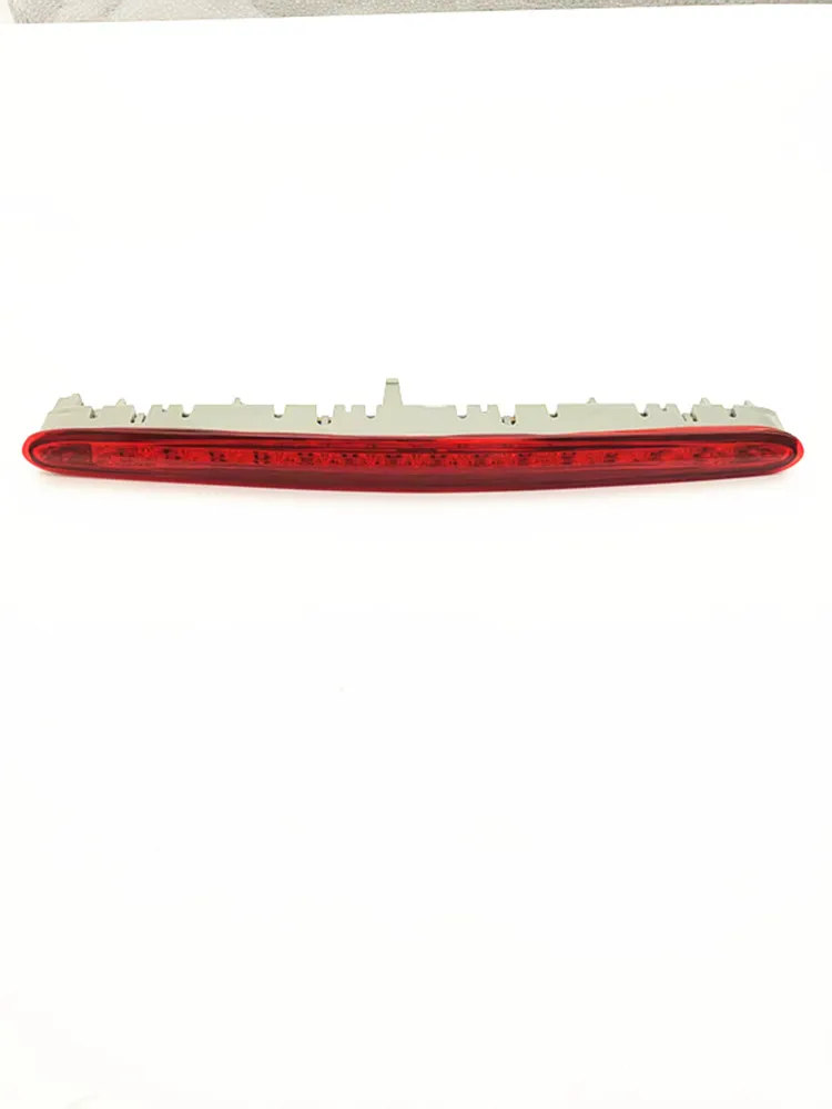 OE: A2098201056 High Brake Light for Mercedes-Benz W209 CLK200 CLK220 CLK280 CLK350 CLK500 CLK63
OE: A2098201056 High Brake Light for Mercedes-Benz W209 CLK200 CLK220 CLK280 CLK350 CLK500 CLK63
