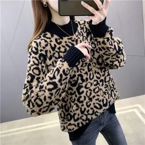 Women 2023 Autumn Winter New Leopard Print Knitted Tops Female Thick Mink Velvet Pullovers Ladies Long Sleeve Sweater Tops O478
Women 2023 Autumn Winter New Leopard Print Knitted Tops Female Thick Mink Velvet Pullovers Ladies Long Sleeve Sweater Tops O478