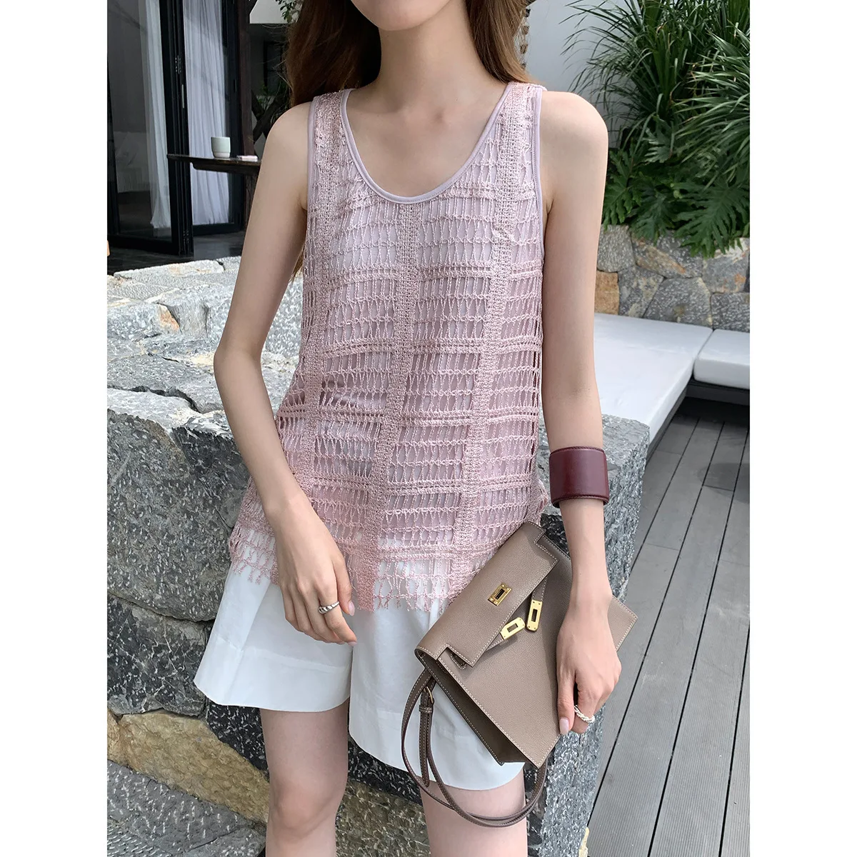 Knitted Spliced Fake Two Piece Tank Top For Women, Summer Round Neck, Sleeveless Strap Top, Women's Cover
Knitted Spliced Fake Two Piece Tank Top For Women, Summer Round Neck, Sleeveless Strap Top, Women's Cover