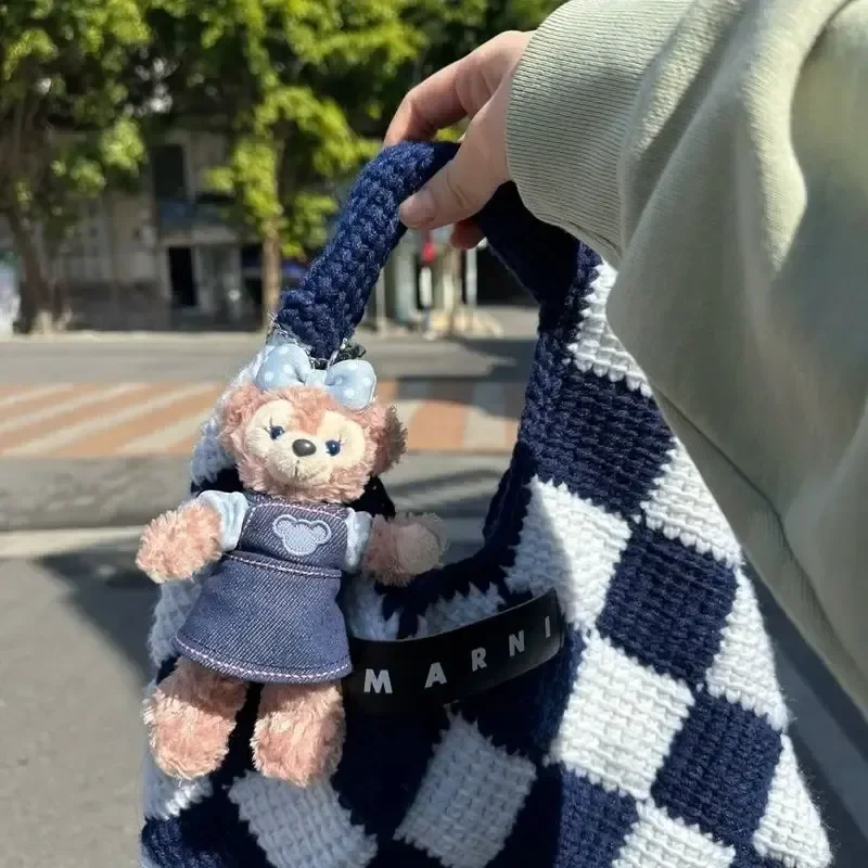 Милый ковбойский кулон Disney Shelliemay, плюшевая кукла Duffy, симпатичная кукла, сумка для ключей, подвеска на шею с драконом, милый мультяшный подарок
Милый ковбойский кулон Disney Shelliemay, плюшевая кукла Duffy, симпатичная кукла, сумка для ключей, подвеска на шею с драконом, милый мультяшный подарок