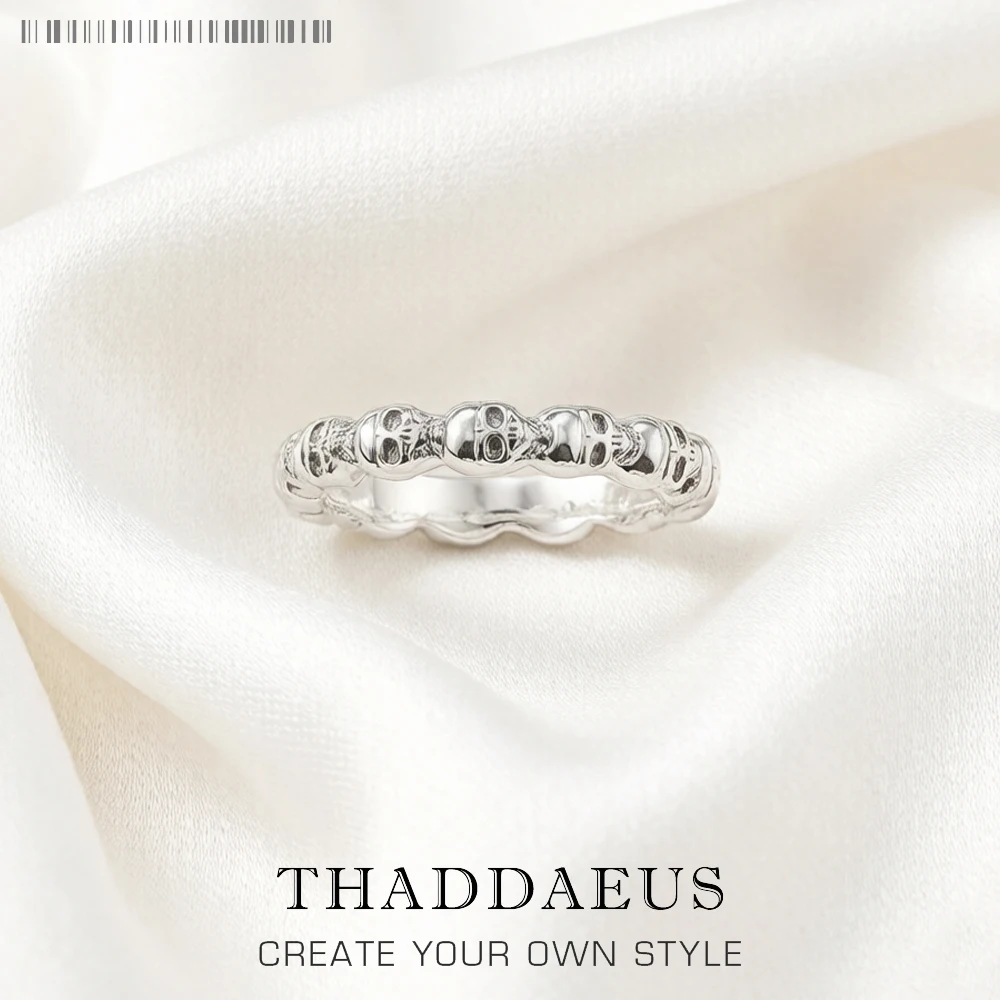 Skulls Band Ring Europe Style Rebel Street Jewelry For Women Men Spring Vintage Gift In 925 Sterling Silver
Skulls Band Ring Europe Style Rebel Street Jewelry For Women Men Spring Vintage Gift In 925 Sterling Silver