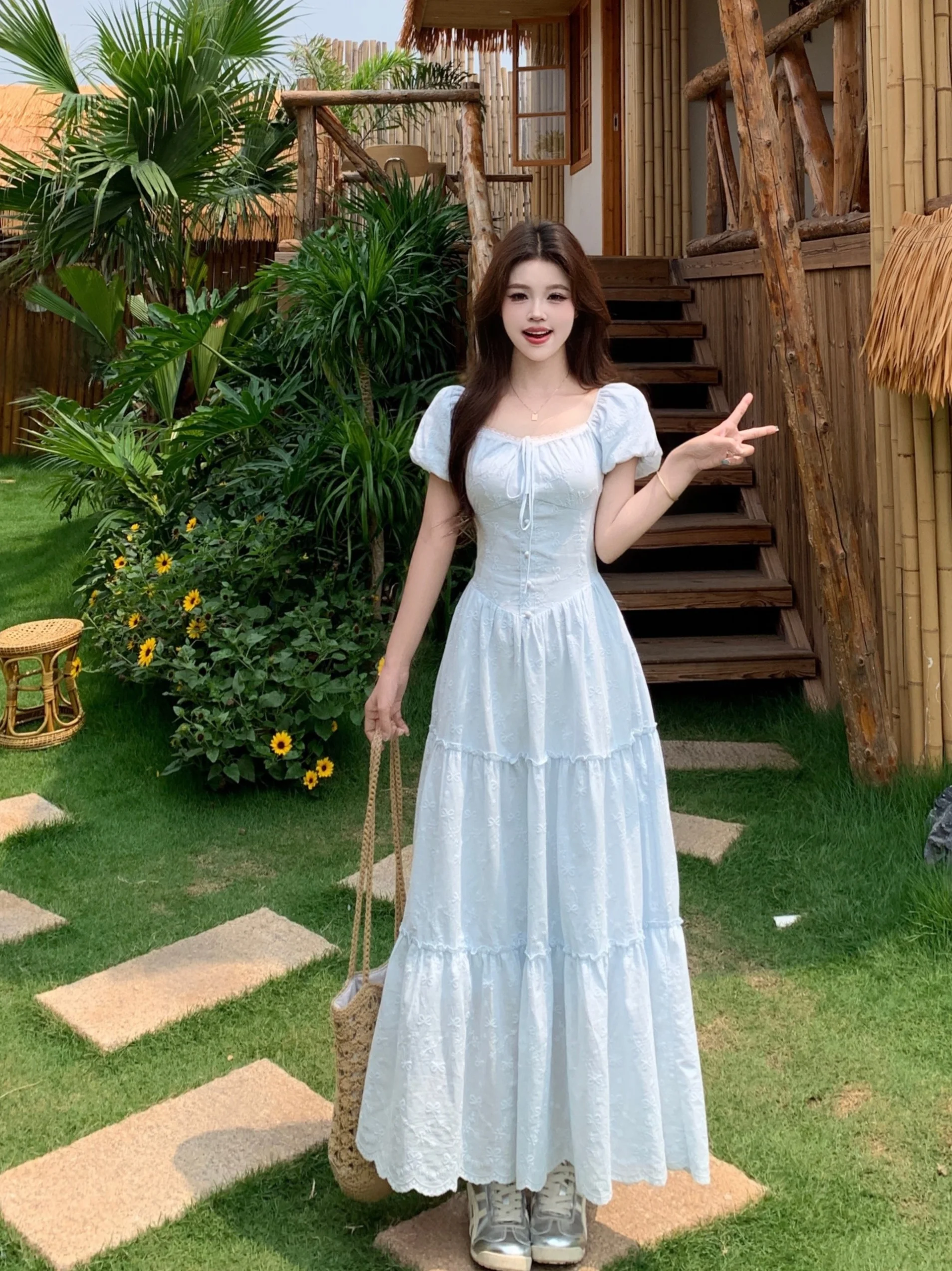 plus Size Women's Gentle Style Summer New Square Collar Waist Cinching Slimming Design Bubble Sleeve Long Dress
plus Size Women's Gentle Style Summer New Square Collar Waist Cinching Slimming Design Bubble Sleeve Long Dress