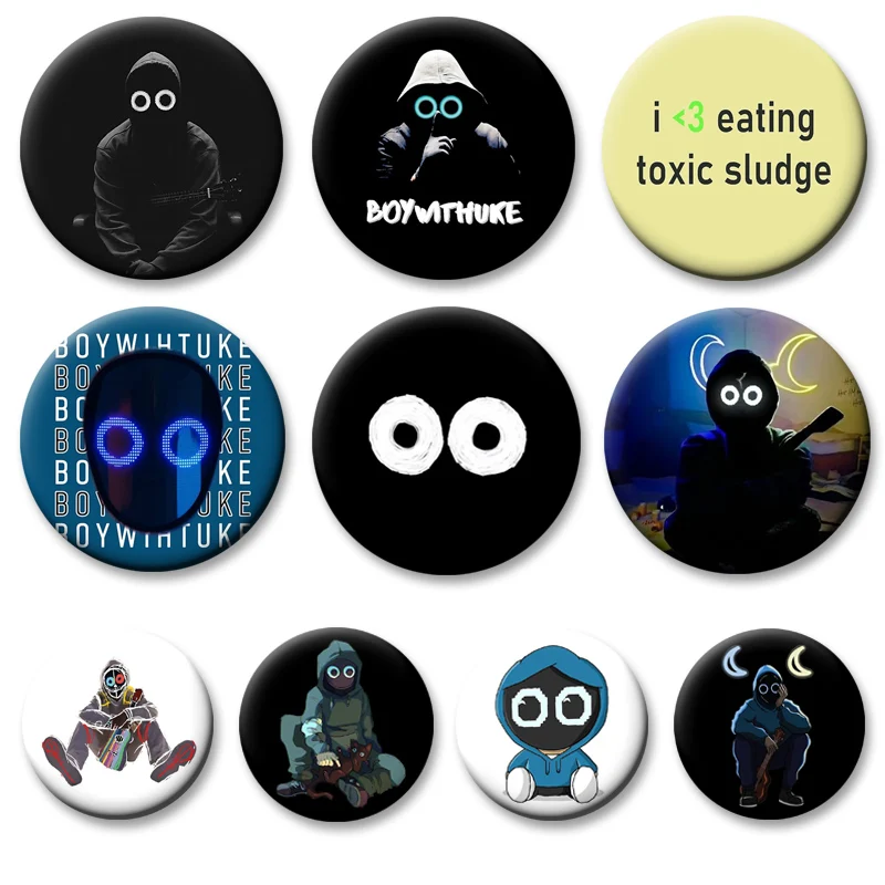 Toxic Boy Button Pins 32/44/50/58mm Music Elements Badge Exquisite Handmade Round Brooches for Backpack Jewelry Accessorie Gifts
Toxic Boy Button Pins 32/44/50/58mm Music Elements Badge Exquisite Handmade Round Brooches for Backpack Jewelry Accessorie Gifts