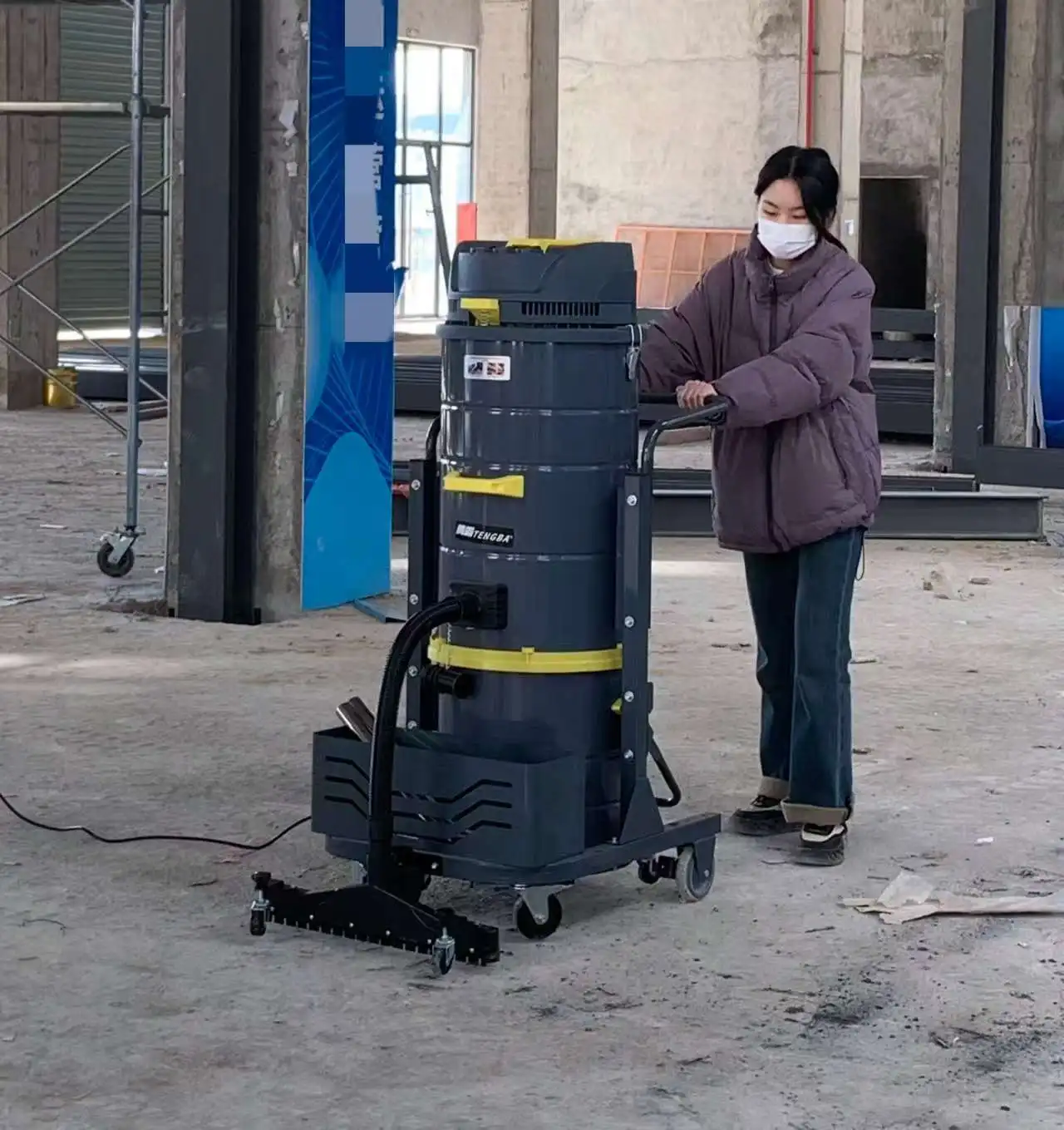 New Arrival 6000W 160L Powerful Industrial Vacuum Cleaner Wet and Dry for Heavy Cleaning
New Arrival 6000W 160L Powerful Industrial Vacuum Cleaner Wet and Dry for Heavy Cleaning