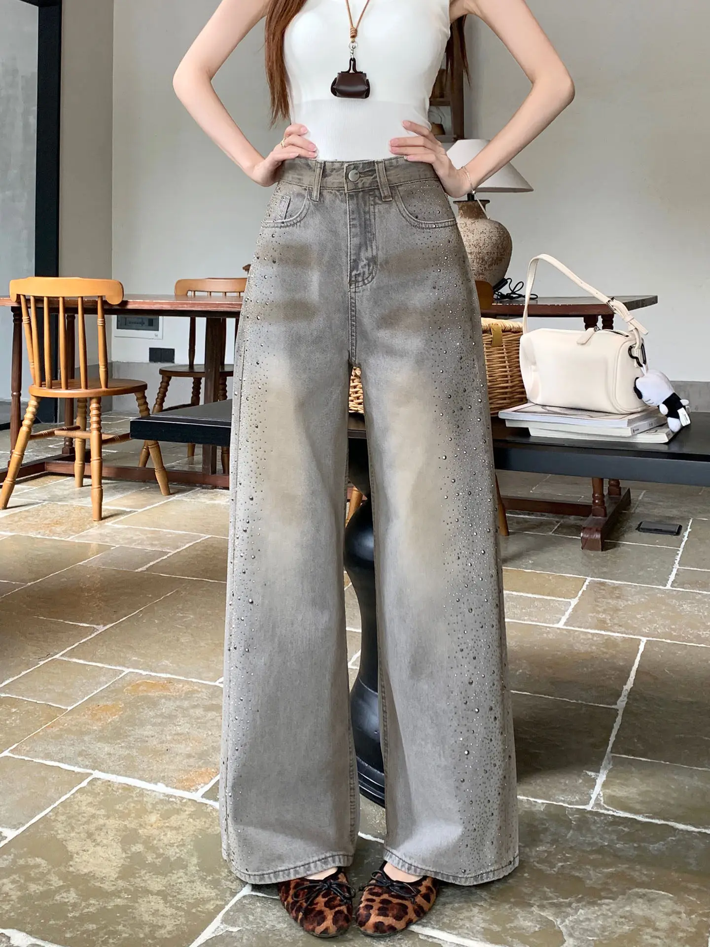 Retro Washed Tie Dye Rhinestone Women Jeans American Casual Fashion High Waist Straight Pants New Loose Wide Leg Denim Trousers
Retro Washed Tie Dye Rhinestone Women Jeans American Casual Fashion High Waist Straight Pants New Loose Wide Leg Denim Trousers