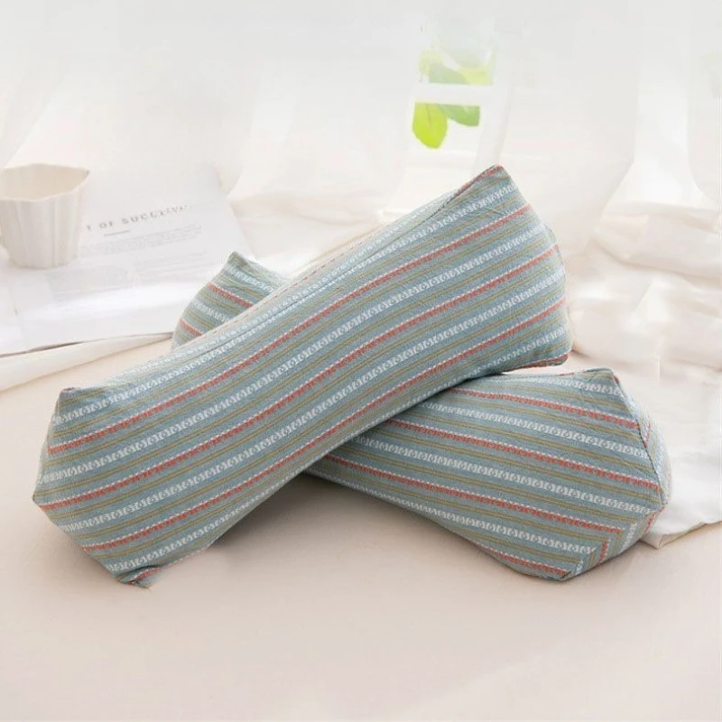 1PC Triangular Cervical Pillow Pillow Core Wormwood Cervical Pillow Special Moxibustion Pillow for Adult Cervical Spondylosis
1PC Triangular Cervical Pillow Pillow Core Wormwood Cervical Pillow Special Moxibustion Pillow for Adult Cervical Spondylosis