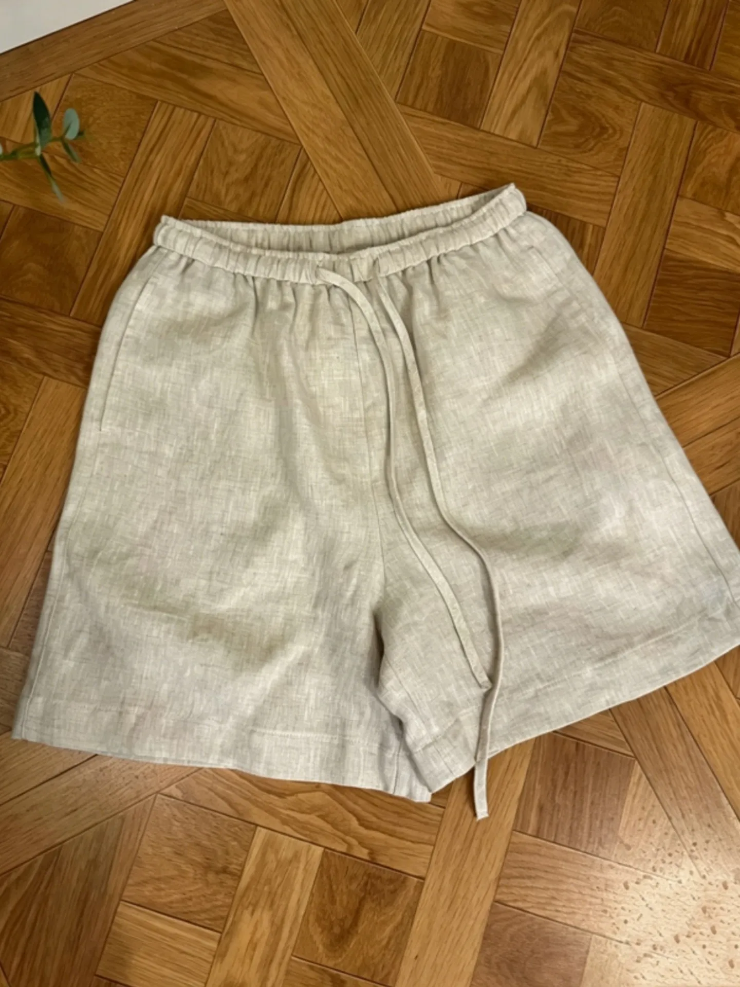 High Waist Linen Casual Shorts Women Summer Thin Loose Slimming Cotton Linen A-Line Five Wide Leg Pants Straight Cut Korean S...
High Waist Linen Casual Shorts Women Summer Thin Loose Slimming Cotton Linen A-Line Five Wide Leg Pants Straight Cut Korean S...