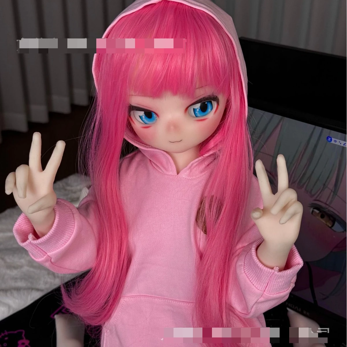Новая настоящая силиконовая аниме-кукла Live Doll, твердая кукла Nahida, фигурка с металлическим скелетом
Новая настоящая силиконовая аниме-кукла Live Doll, твердая кукла Nahida, фигурка с металлическим скелетом