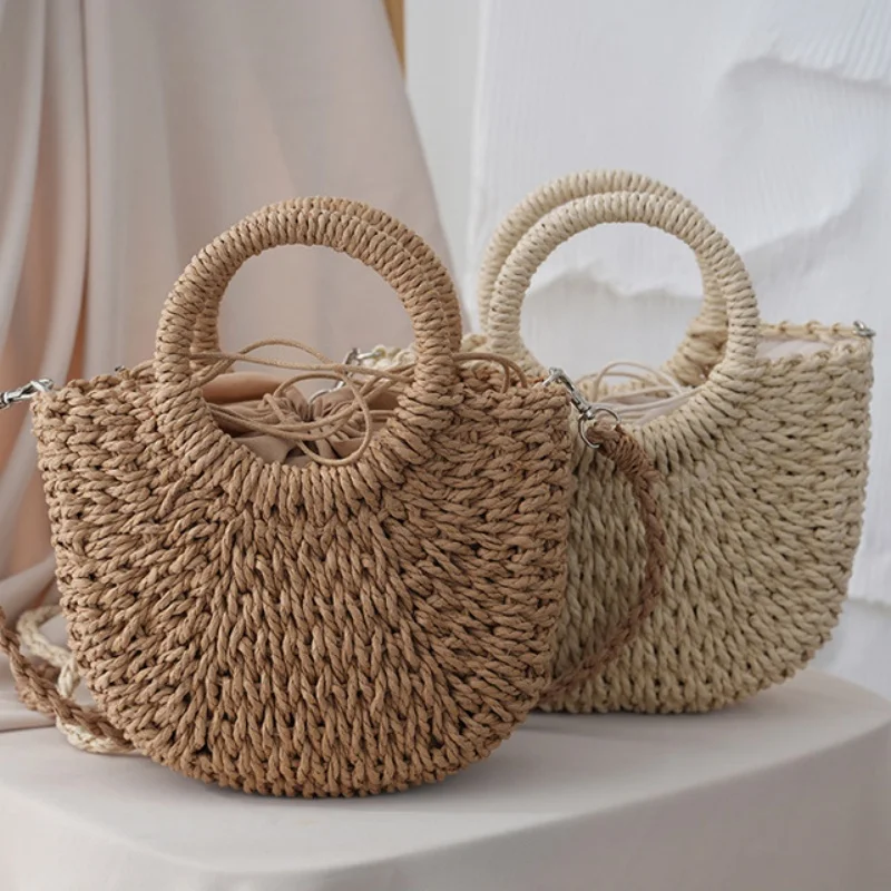 Женская соломенная сумка ручной работы, сумка из ротанга с кружевным бантом в форме луны, большая вместительная веревка, повседневная пляжная сумка через плечо
Женская соломенная сумка ручной работы, сумка из ротанга с кружевным бантом в форме луны, большая вместительная веревка, повседневная пляжная сумка через плечо