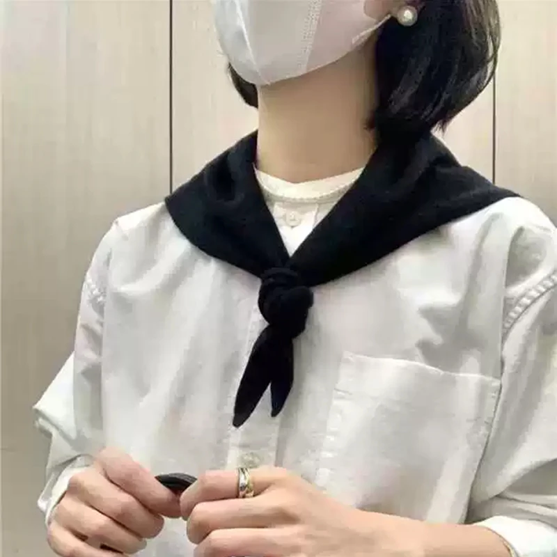 Fashion Small Triangular Scarf 100% Wool Knit Neckerchief Decorate Warm Versatile Women Spring Autumn Pashmina Collar Neck Shawl
Fashion Small Triangular Scarf 100% Wool Knit Neckerchief Decorate Warm Versatile Women Spring Autumn Pashmina Collar Neck Shawl