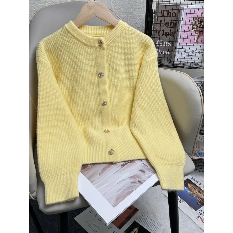 2026 Spring/Summer Women's Single-breasted Sweater Cardigan
2026 Spring/Summer Women's Single-breasted Sweater Cardigan