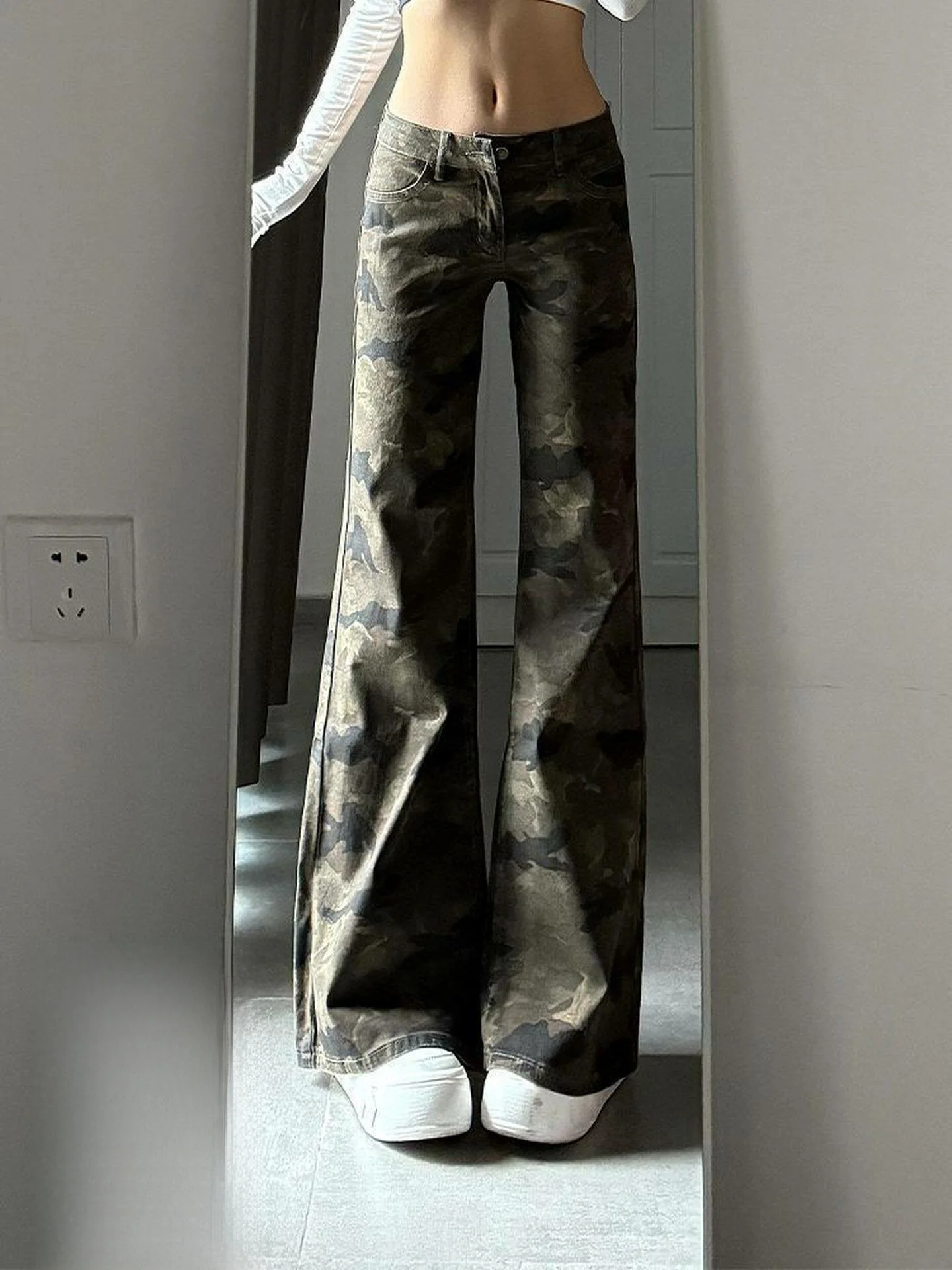 Slimming High Waist Bell Bottom Denim Jeans Women's Summer New Style American Retro Camouflage Drapey Thin Bootcut Pants
Slimming High Waist Bell Bottom Denim Jeans Women's Summer New Style American Retro Camouflage Drapey Thin Bootcut Pants