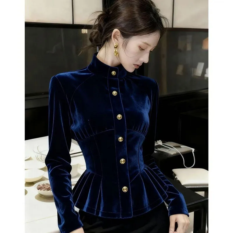 Новинка 2026, высококачественная бархатная рубашка, женская осенняя новая мода, темпераментная повседневная женская блузка с длинными рукавами, женский топ
Новинка 2026, высококачественная бархатная рубашка, женская осенняя новая мода, темпераментная повседневная женская блузка с длинными рукавами, женский топ