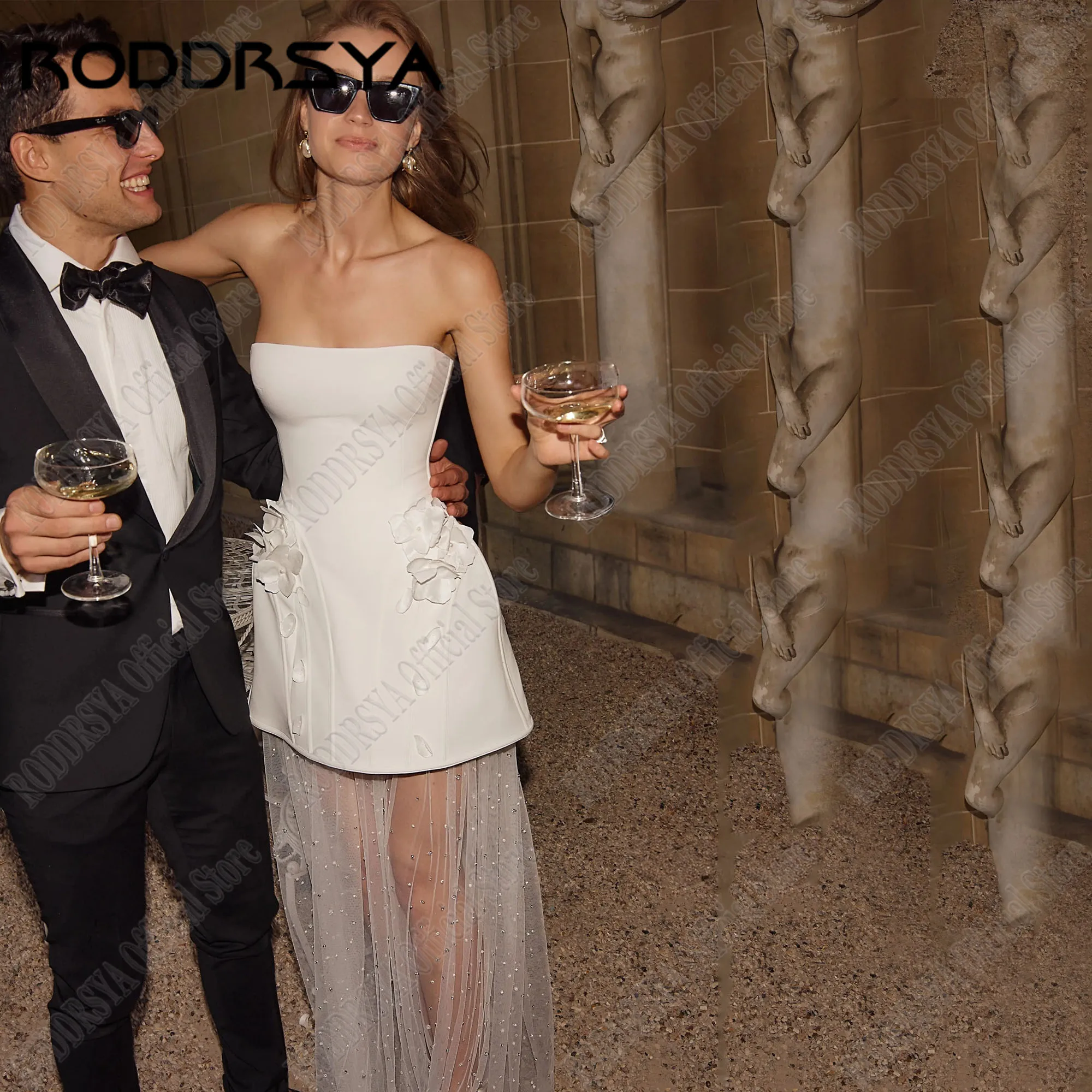 RODDRSYA Flowers Short Wedding Dress Sexy Mermaid Sleeveless Strapless Satin Mini Bridal Gown Customized Wedding Party Dress
RODDRSYA Flowers Short Wedding Dress Sexy Mermaid Sleeveless Strapless Satin Mini Bridal Gown Customized Wedding Party Dress