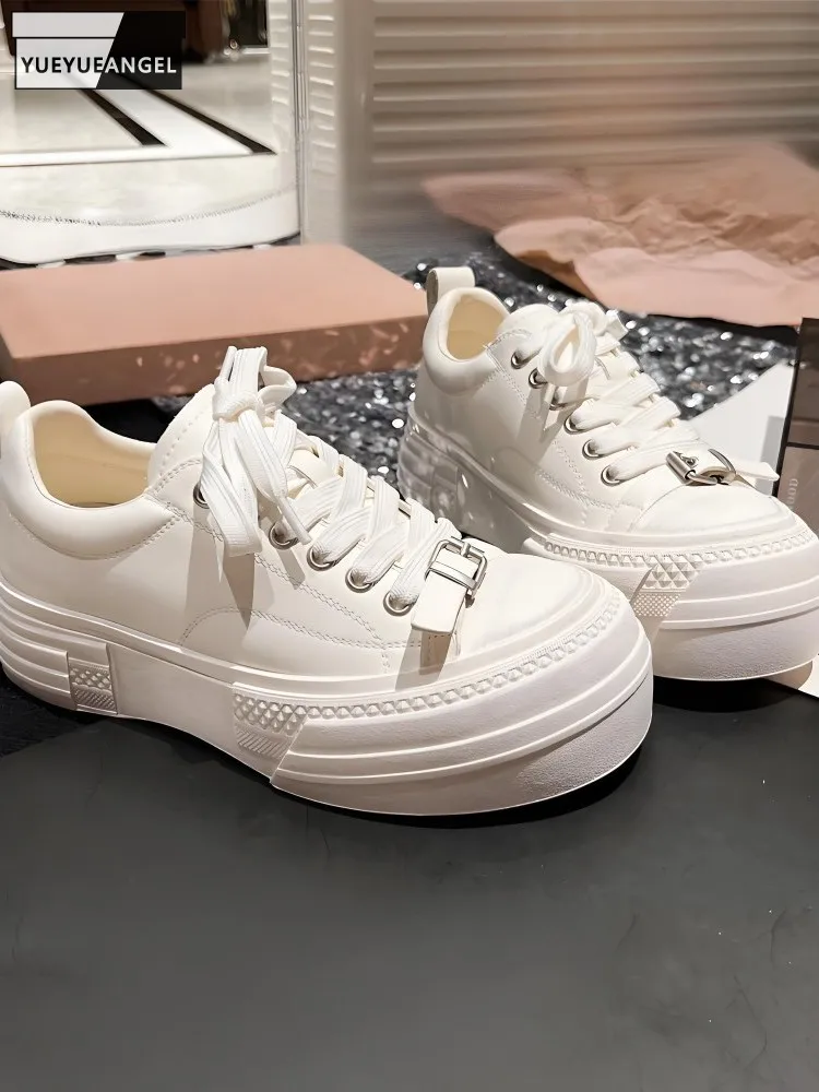 Женские туфли-лодочки на платформе с металлической пряжкой из коровьей кожи в стиле досуга, однотонные туфли на каблуке со шнуровкой и круглым носком 
Женские туфли-лодочки на платформе с металлической пряжкой из коровьей кожи в стиле досуга, однотонные туфли на каблуке со шнуровкой и круглым носком