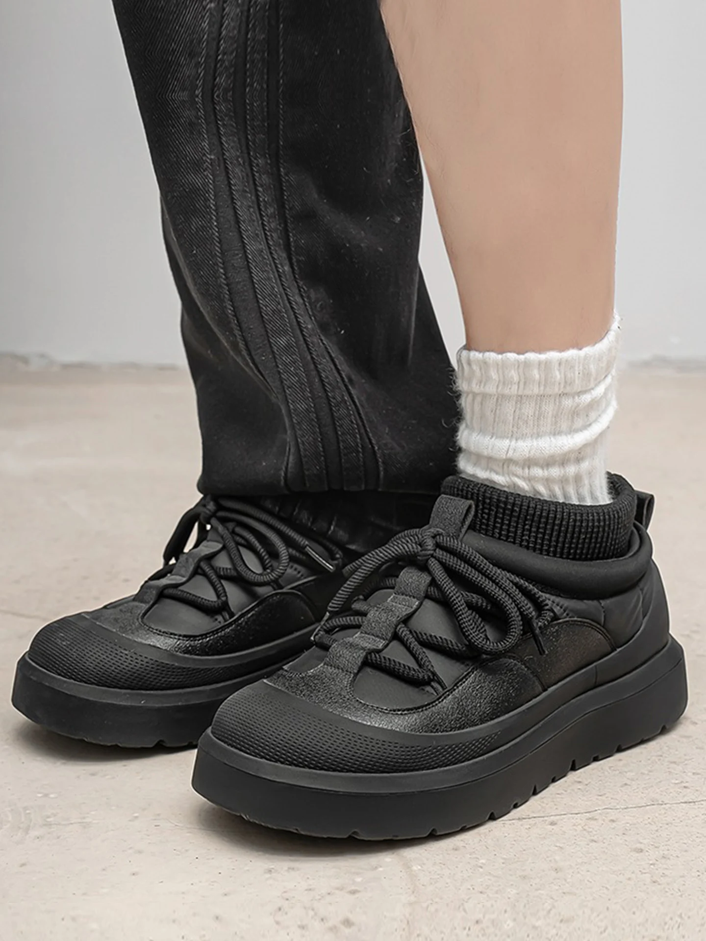 Bla Elastic Cotton oes Мужская кожаная поверхность Водонепроницаемая зимняя новая трубка из материала Противоскользящая до середины лодыжки Board oes Snowy Cotto...
Bla Elastic Cotton oes Мужская кожаная поверхность Водонепроницаемая зимняя новая трубка из материала Противоскользящая до середины лодыжки Board oes Snowy Cotto...