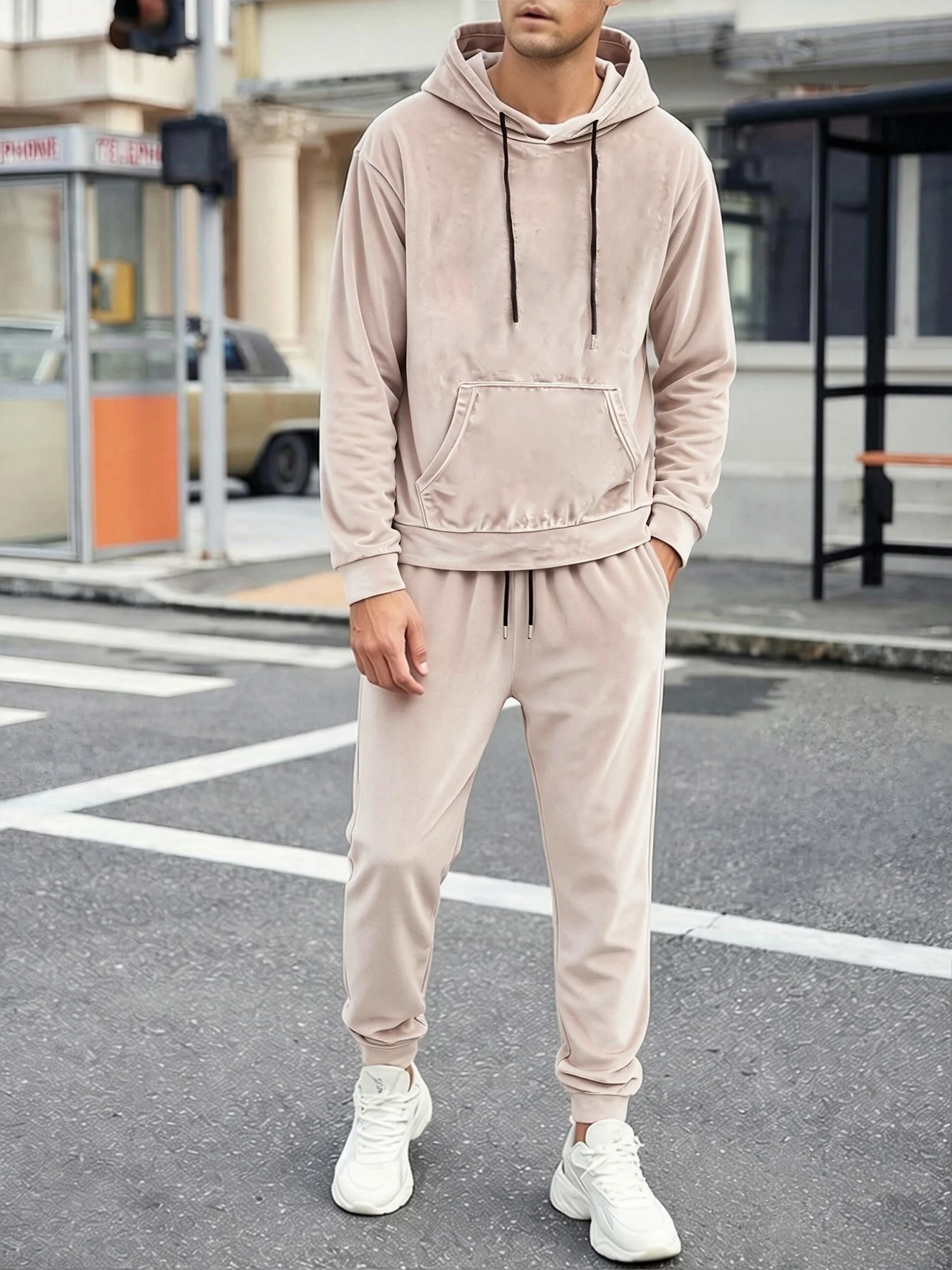 Men's Casual Two-Piece Set, Apricot Velvet Hooded Sweatshirt and Jogger Pants, Loose and Luxurious Autumn and Winter Outfit for Daily Commuting and Home Wear
Men's Casual Two-Piece Set, Apricot Velvet Hooded Sweatshirt and Jogger Pants, Loose and Luxurious Autumn and Winter Outfit for Daily Commuting and Home Wear