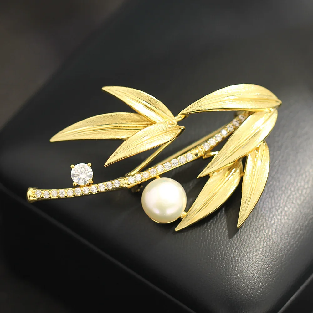 Классическая бамбуковая брошь в китайском стиле, изысканный микроинкрустированный цирконом, натуральный пресноводный жемчуг, растительные аксессуары для мужчин и женщин
Классическая бамбуковая брошь в китайском стиле, изысканный микроинкрустированный цирконом, натуральный пресноводный жемчуг, растительные аксессуары для мужчин и женщин