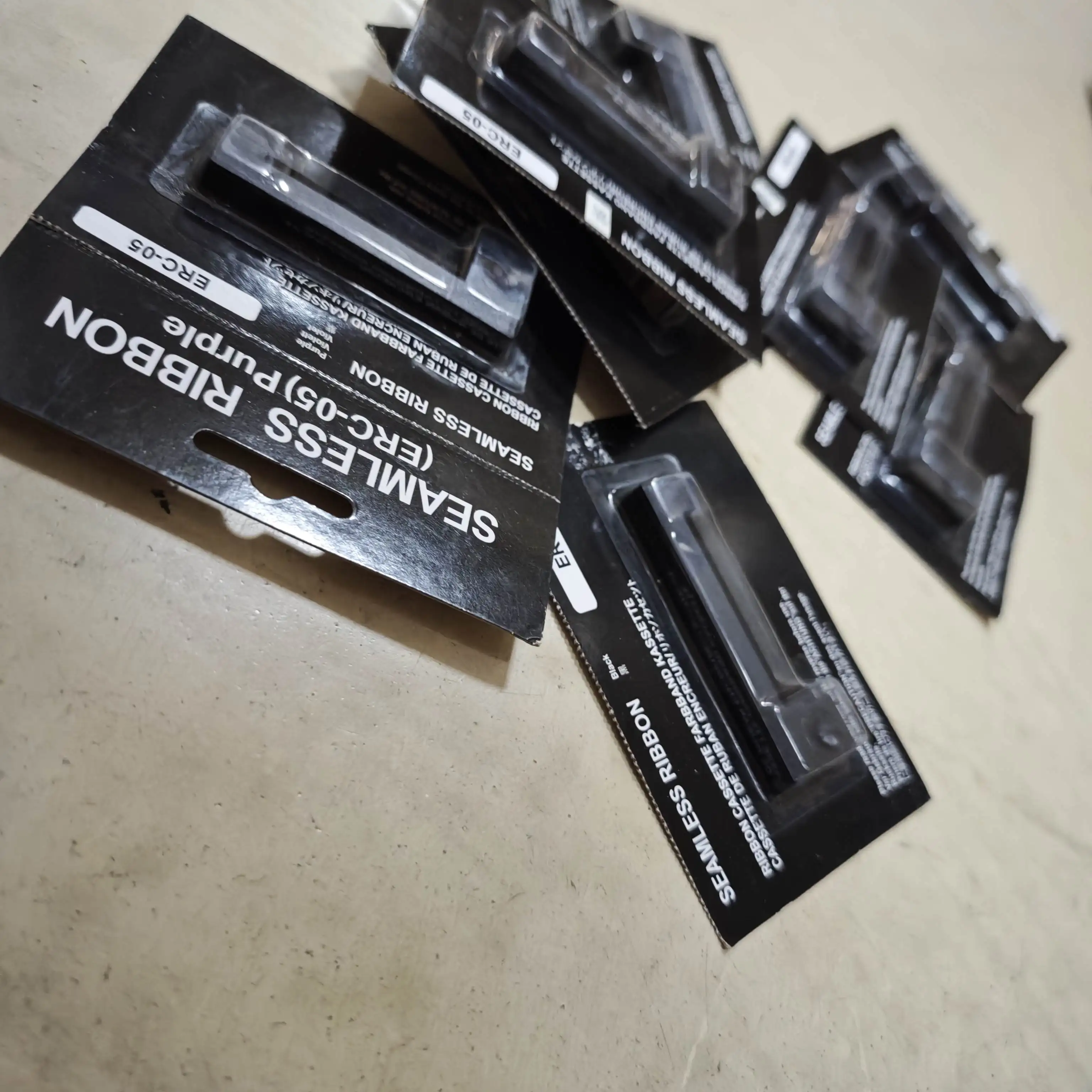 Лента для такси, 10 шт., лента для картриджа ERC-05 ERC05, подходит для Epson M150 M-150II M1500II M150II EC7000 150II M-150 II
Лента для такси, 10 шт., лента для картриджа ERC-05 ERC05, подходит для Epson M150 M-150II M1500II M150II EC7000 150II M-150 II