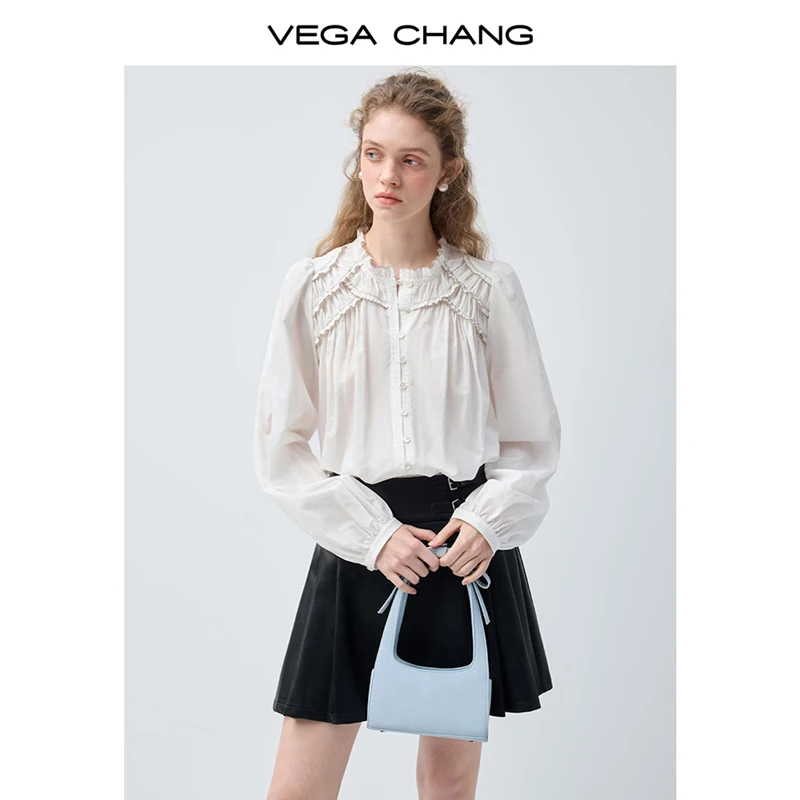 Новая женская рубашка Vega Chang на весну и осень с рукавами-фонариками из хлопкового материала в нежном ретро-стиле
Новая женская рубашка Vega Chang на весну и осень с рукавами-фонариками из хлопкового материала в нежном ретро-стиле
