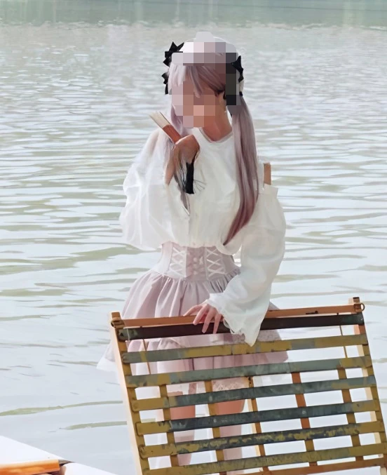 Original Japanese Sweet Girl Mass-Produced Off-Shoulder Long-Sleeve Shirt High-Waisted Slim-Fit Short Lace Trim Skirt Set
Original Japanese Sweet Girl Mass-Produced Off-Shoulder Long-Sleeve Shirt High-Waisted Slim-Fit Short Lace Trim Skirt Set