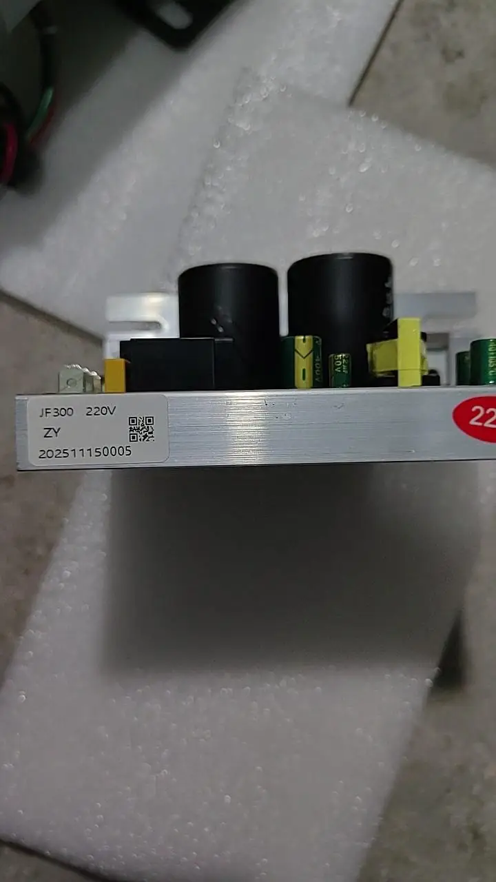 220V JF300 DC motor controller card
220V JF300 DC motor controller card