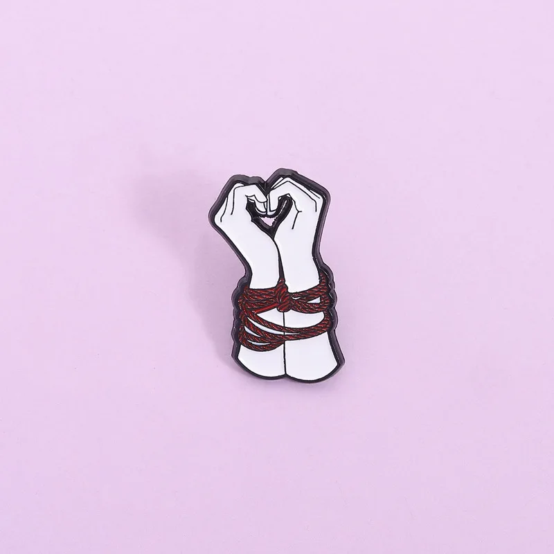 Creative binding hands modeling Enamel Pins Cartoon Funny Love Metal Accessory Badge Brooch Jewelry Gift for Kids Friends
Creative binding hands modeling Enamel Pins Cartoon Funny Love Metal Accessory Badge Brooch Jewelry Gift for Kids Friends