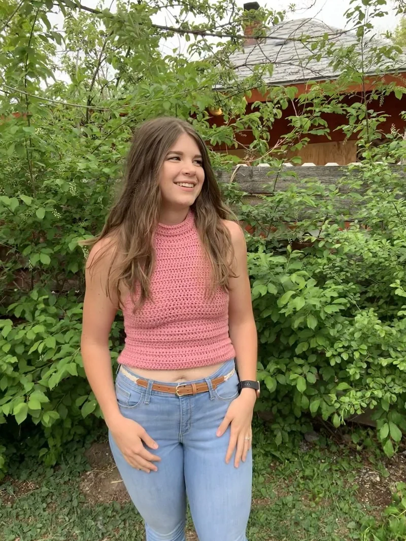 Укороченный топ на пуговицах, женские спортивные купальники, эластичный пляжный повседневный лоскутный слинг, подтяжки, эластичные короткие штанги, полушикарный крой GF
Укороченный топ на пуговицах, женские спортивные купальники, эластичный пляжный повседневный лоскутный слинг, подтяжки, эластичные короткие штанги, полушикарный крой GF