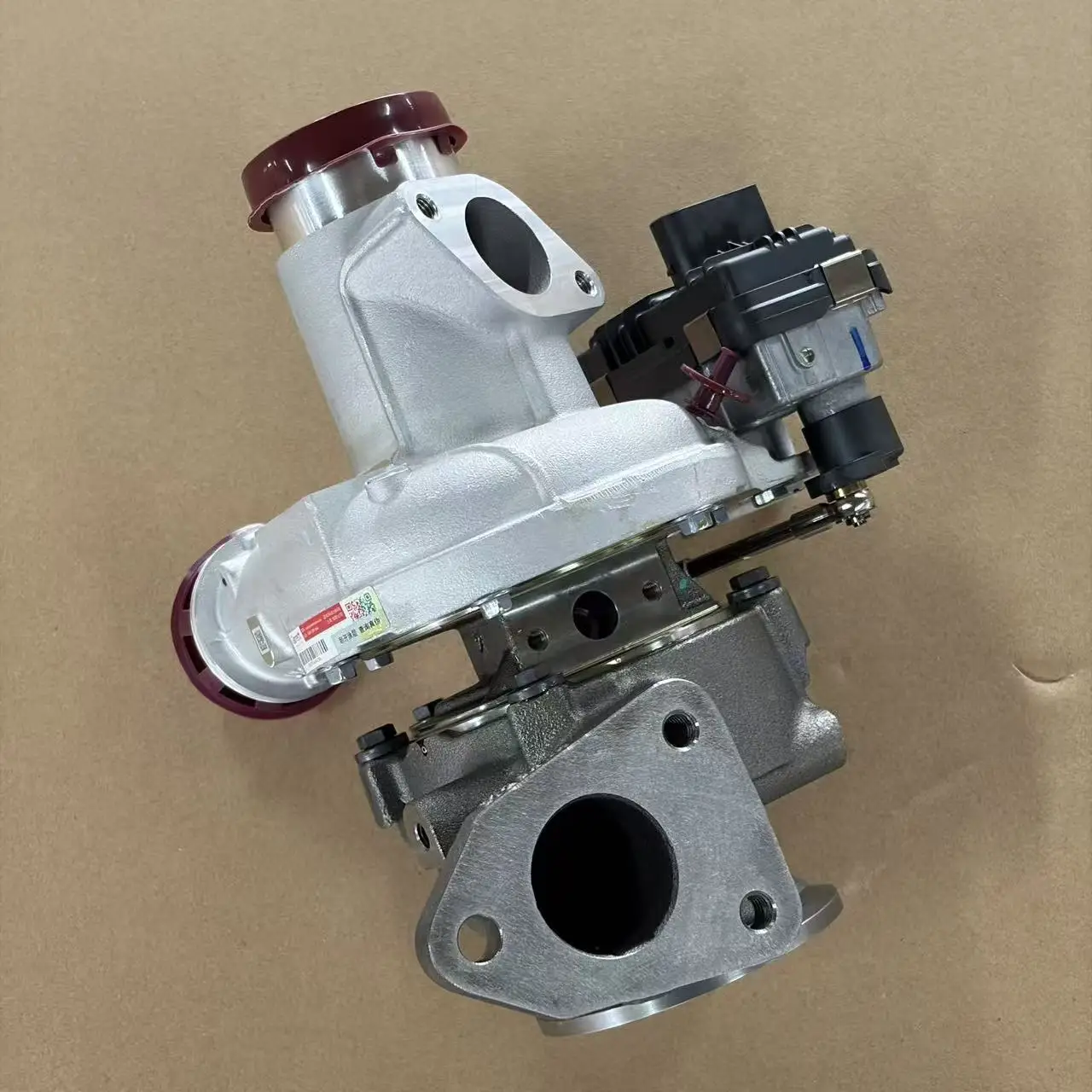 SAIC MAXUS ORIGINAL Turbocharger Assembly for Maxus Deliver 9 D20 Engine Turbocharger for LDV V90 C00333791 859682-5004S
SAIC MAXUS ORIGINAL Turbocharger Assembly for Maxus Deliver 9 D20 Engine Turbocharger for LDV V90 C00333791 859682-5004S
