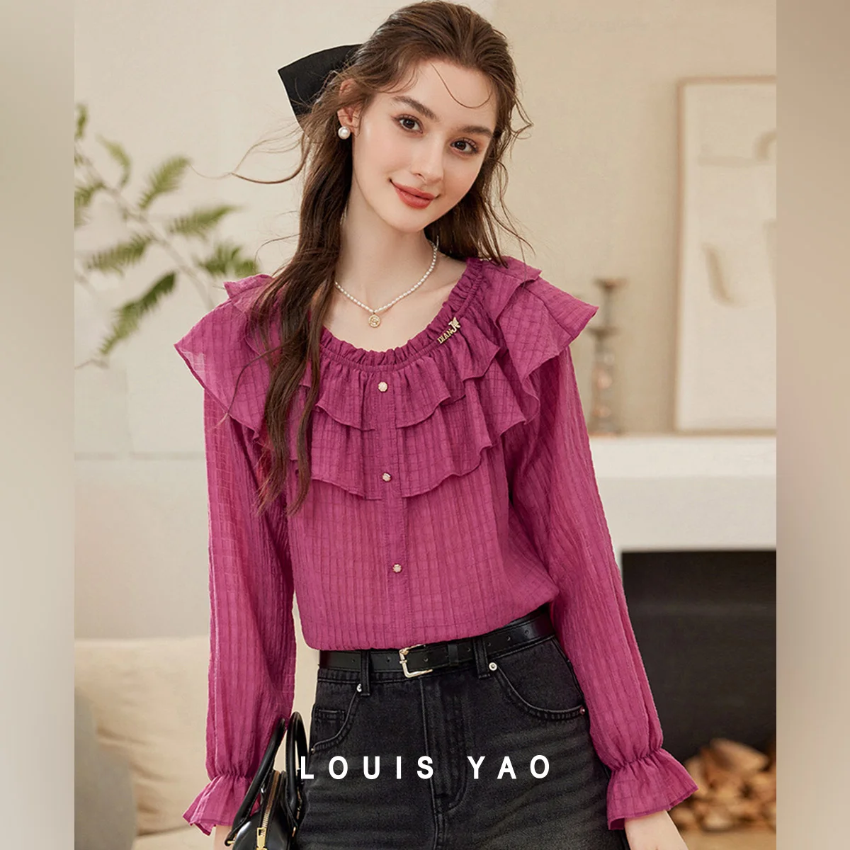 LOUIS YAO Women's Blouses 2025 Autumn Retro Women Shirt Non-stretch Flounced Edge Long Sleeves Elegant Round Neck Top
LOUIS YAO Women's Blouses 2025 Autumn Retro Women Shirt Non-stretch Flounced Edge Long Sleeves Elegant Round Neck Top