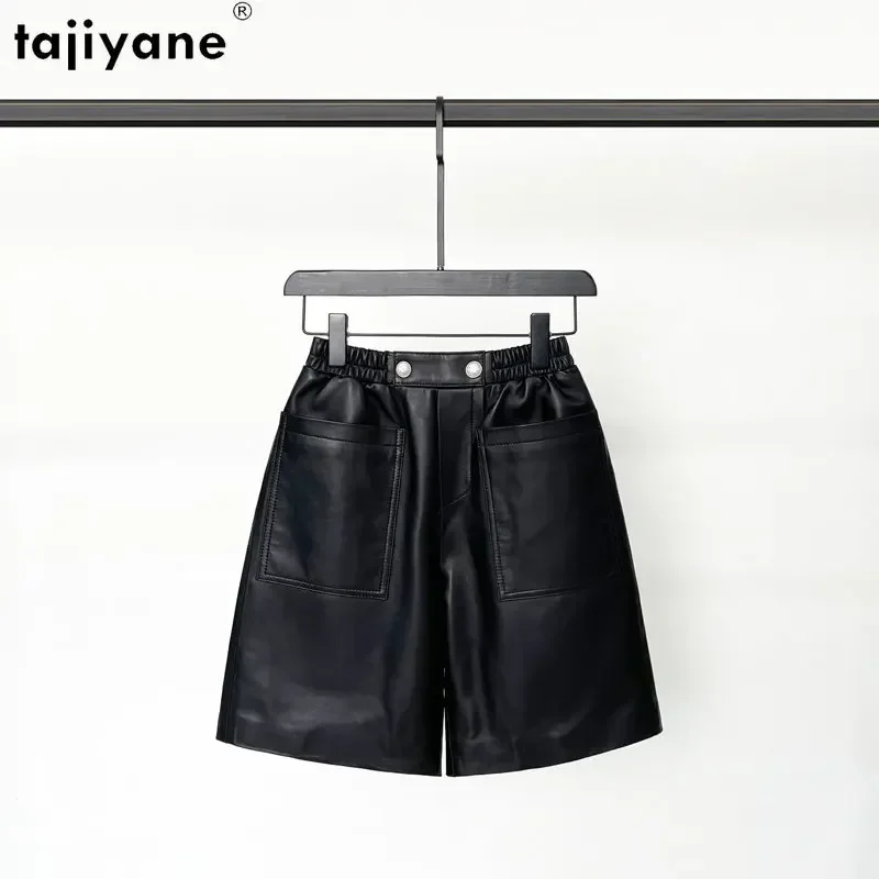 Tajiyane Genuine Sheepskin Short Pants Women Elastic Waist Leather Shorts Korean Style Straight Pants Knee-length Ropa Mujer SGG
Tajiyane Genuine Sheepskin Short Pants Women Elastic Waist Leather Shorts Korean Style Straight Pants Knee-length Ropa Mujer SGG