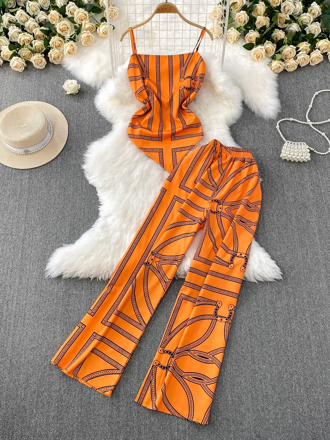 Summer Women Sexy Red/Orange/Blue/Green Printed Two Piece Set Elegant Spaghetti Strap Irregular Camis Tops + Wide Leg Suit 2Pcs
Summer Women Sexy Red/Orange/Blue/Green Printed Two Piece Set Elegant Spaghetti Strap Irregular Camis Tops + Wide Leg Suit 2Pcs