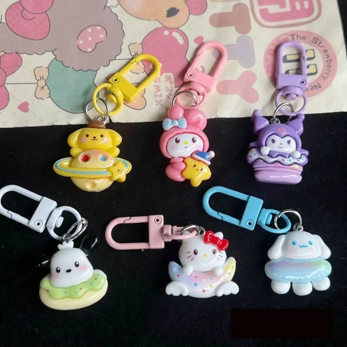 6PCS/set Sanrio Doll Pendant Accessories Hello Kitty Kuromi Resin Keychain Set Small Cartoon Gift Girl Cute Student Bag Hanging
6PCS/set Sanrio Doll Pendant Accessories Hello Kitty Kuromi Resin Keychain Set Small Cartoon Gift Girl Cute Student Bag Hanging