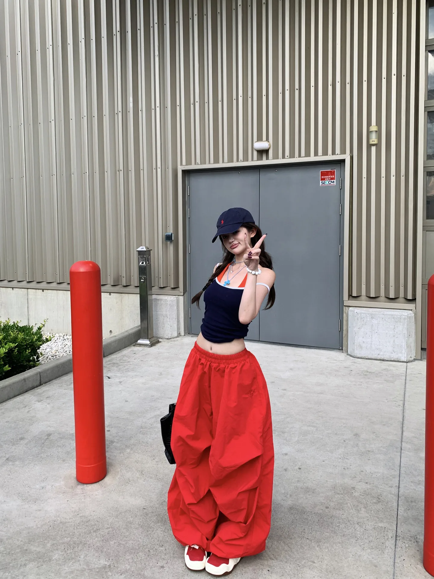 American Retro Red Elastic Waist Casual Pants Women Summer Versatile Loose Pleated Wide Leg Long Pants Casual Cotton Skinnies
American Retro Red Elastic Waist Casual Pants Women Summer Versatile Loose Pleated Wide Leg Long Pants Casual Cotton Skinnies