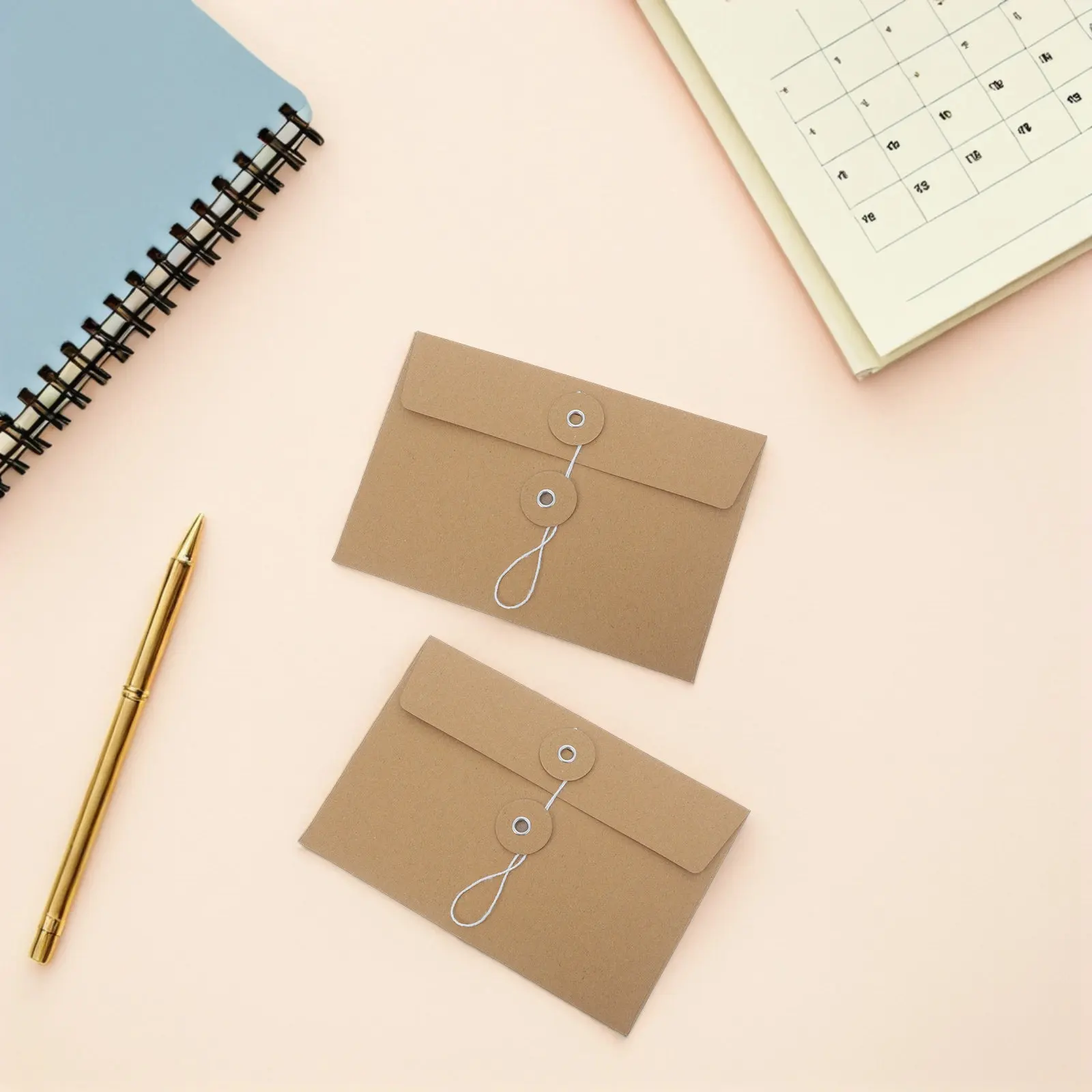30Pcs Kraft Paper Envelopes 6.7x4.5inch Brown Mini Filing Envelopes for Documents String Tie Closure Office School Business
30Pcs Kraft Paper Envelopes 6.7x4.5inch Brown Mini Filing Envelopes for Documents String Tie Closure Office School Business